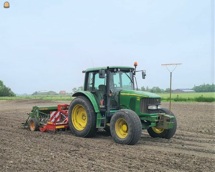 John Deere 6430