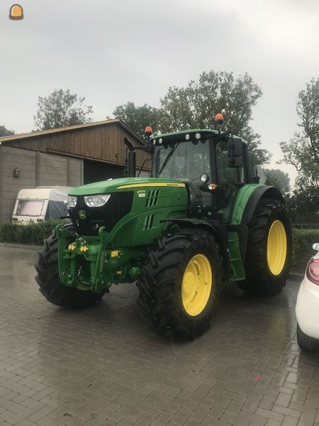 Tractor met gronddumper