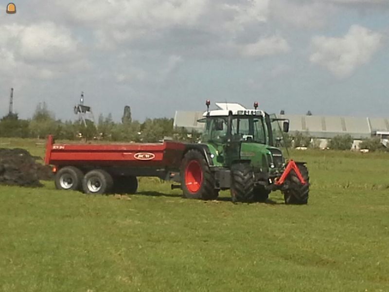 Fendt 411+ kipper 5 m3