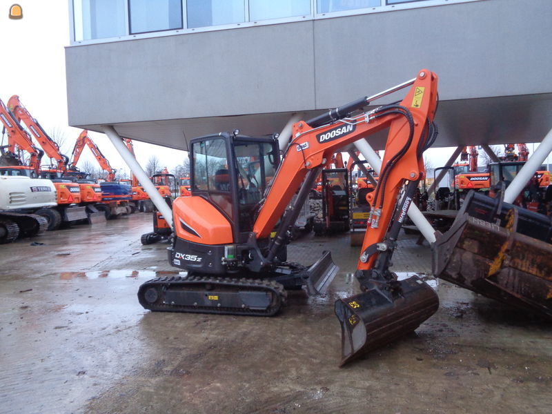 Doosan DX35Z