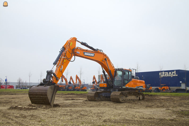 Doosan DX340LC-5