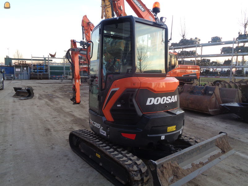 Doosan DX35Z