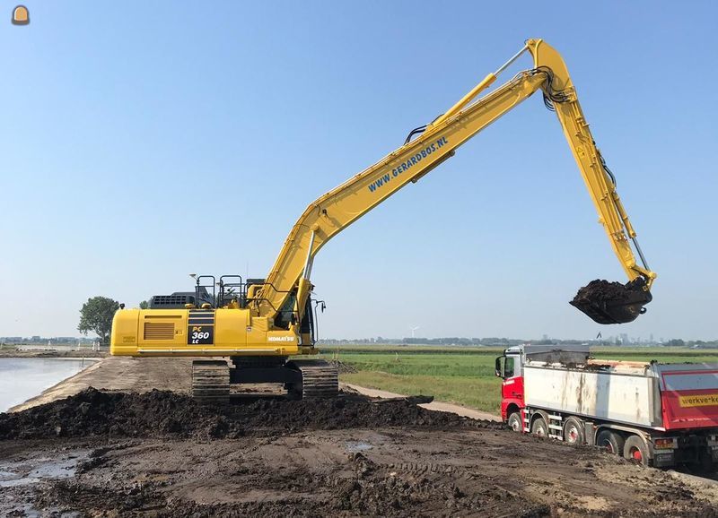 Komatsu PC360 SLF-11+LEICA GPS