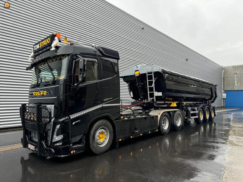 Volvo met Hardox kipper oplegger