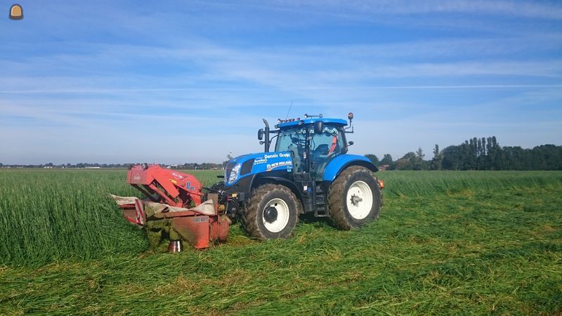 Newholland t6080 en kuhn fc 313 liftcontrol