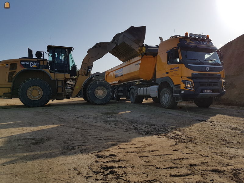 Volvo FMX combinatie trekker - kipper oplegger