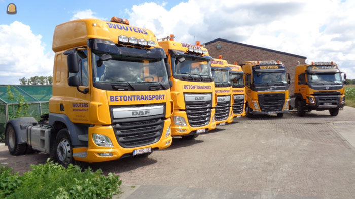 Betontransport en kippertransport