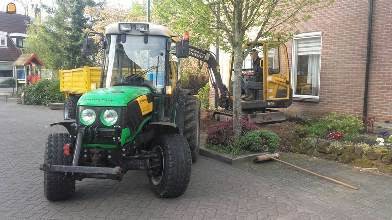 Deutz Smalspoortractor + 4 ton kipper