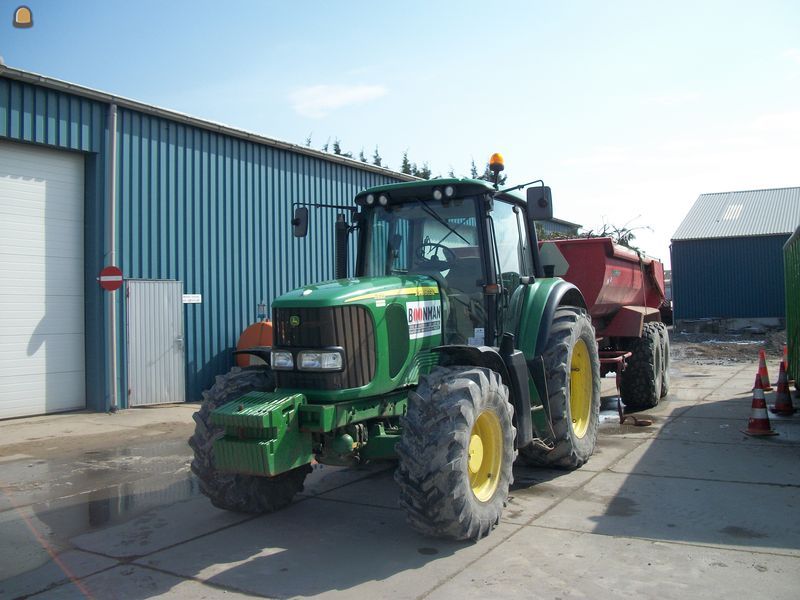 John Deere 6920