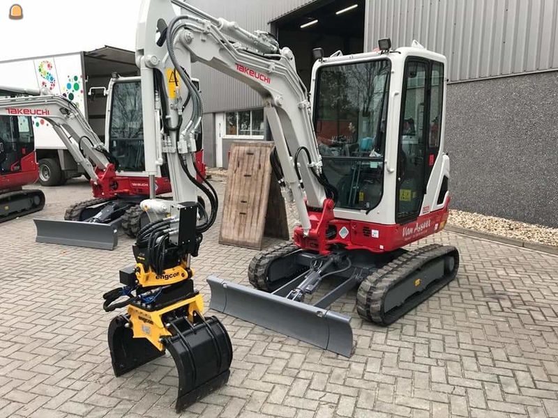 Takeuchi TB225