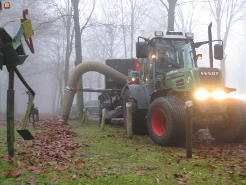 Fendt 209 vario + Trilo bladzuiger