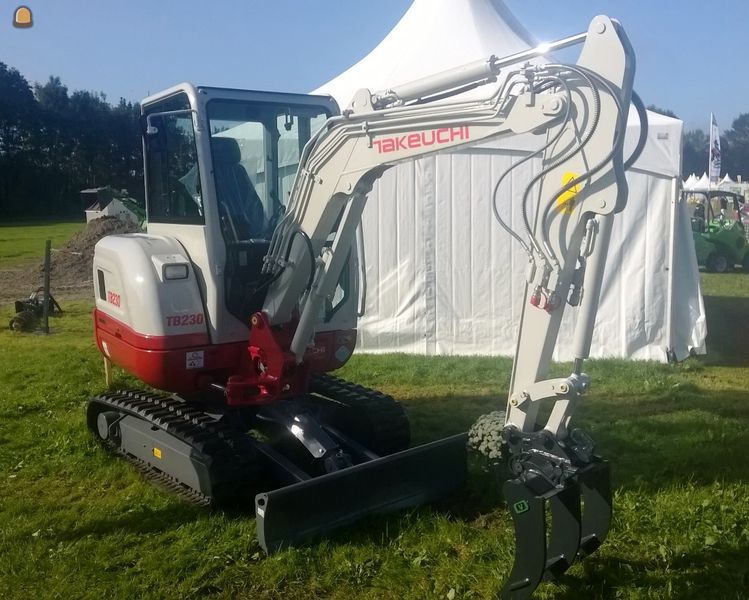 Takeuchi TB230