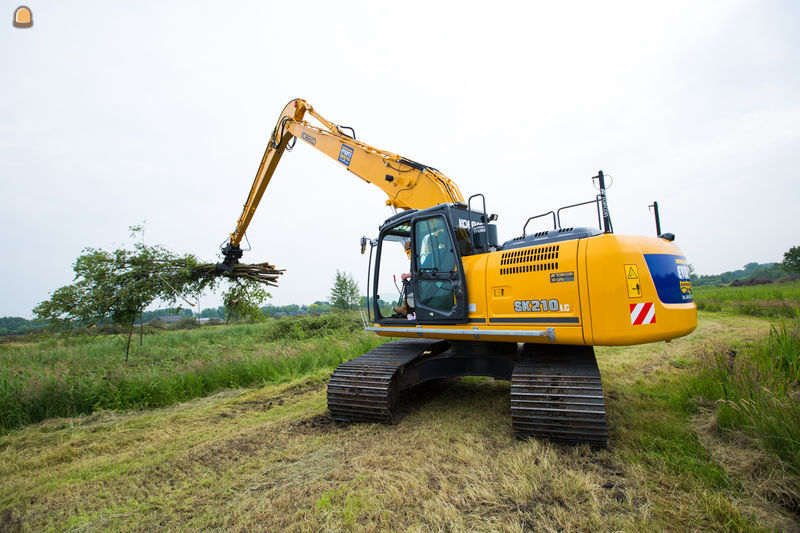 Kobelco SK210 long reach + GPS