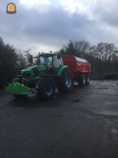 Deutz Fahr 6210TTV en Beco maxxim 220