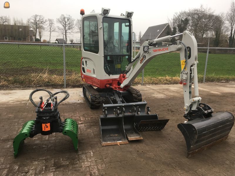 Takeuchi TB216