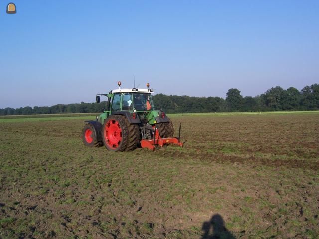 Fendt412 met hekamp