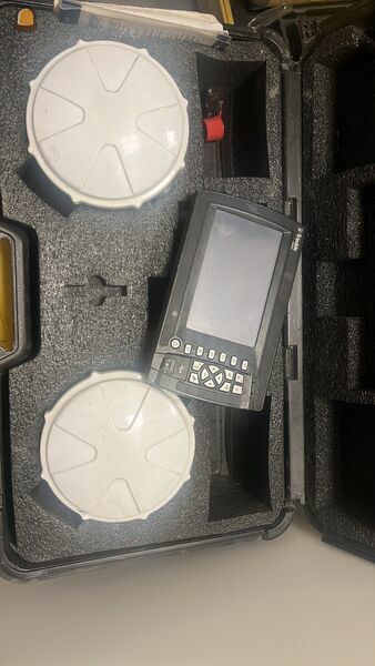 Trimble gps set ! 