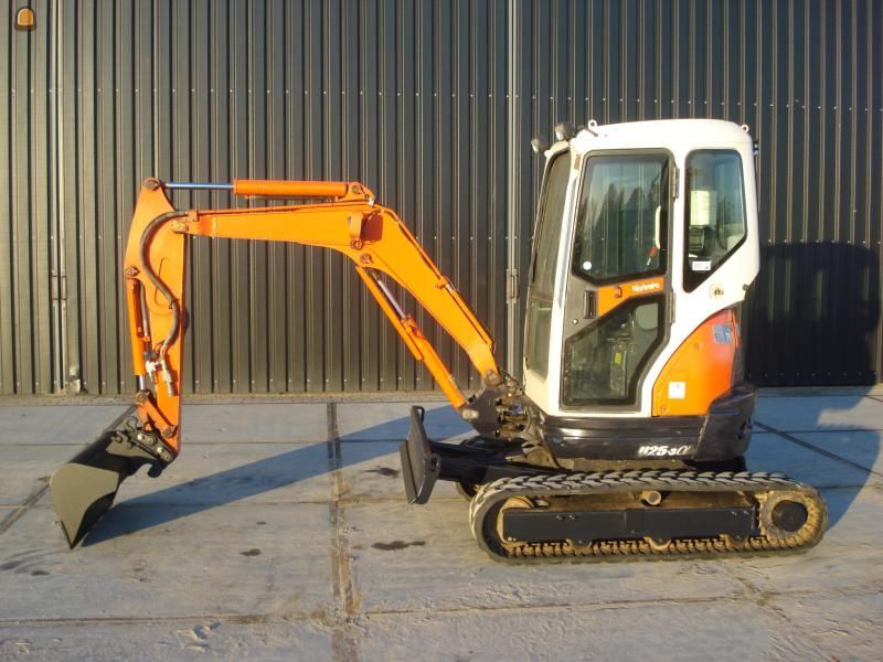 Kubota KX61