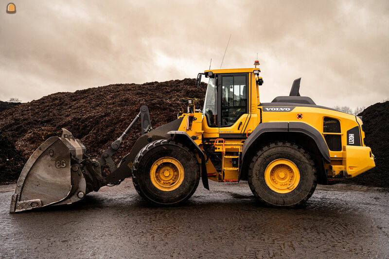 Volvo L120H 2022