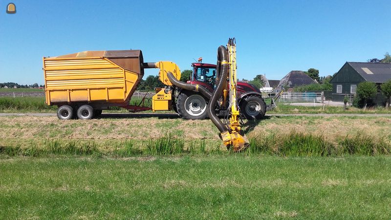 Valtra T214 + Herder armmaaier