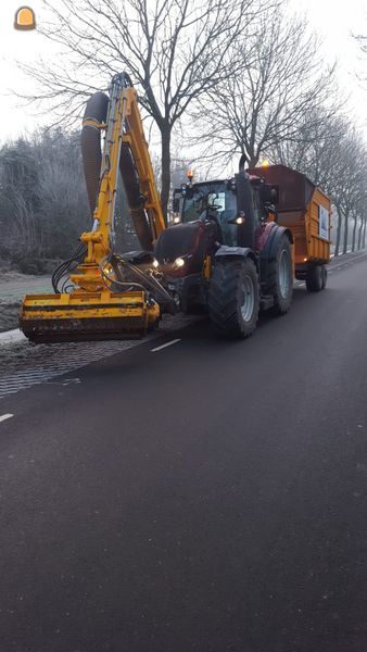 Valtra T214 + Herder armmaaier