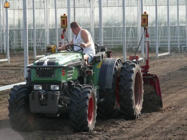 Fendt 209 vab + Ap Kilverbak