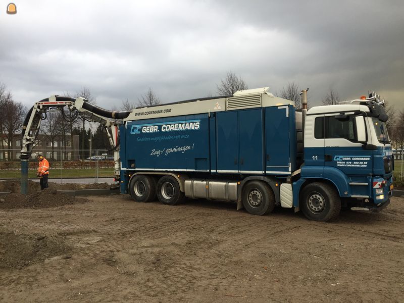 Man Graafzuigwagen 8X4 met rotorkop