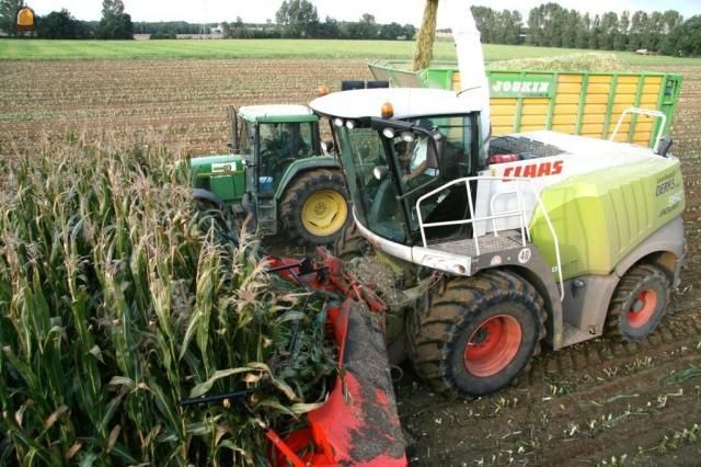 Materieel Zelfrijdende Hakselaars Claas Hakselaar 37039900 - Loon- En ...