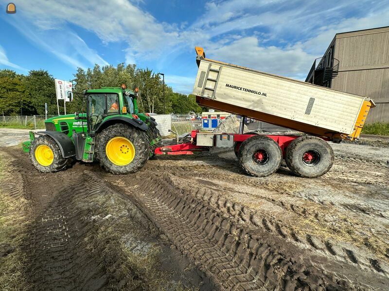 John Deere 7530+ kieper met milieu kleppen