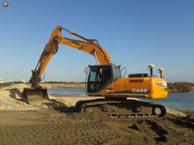 Case 240 B Met GPS - Wegenbouw.be