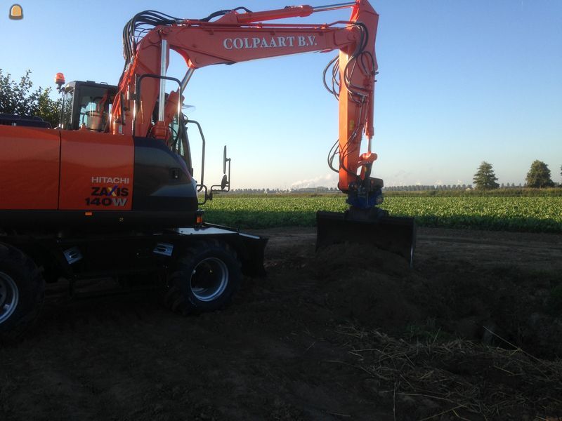 Hitachi ZX140w-5