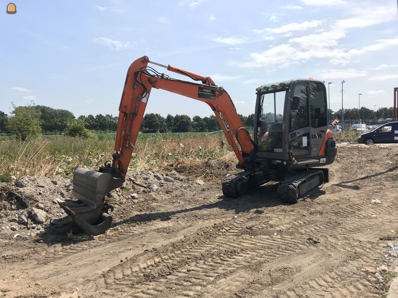 3,5 ton hitachi zx 35