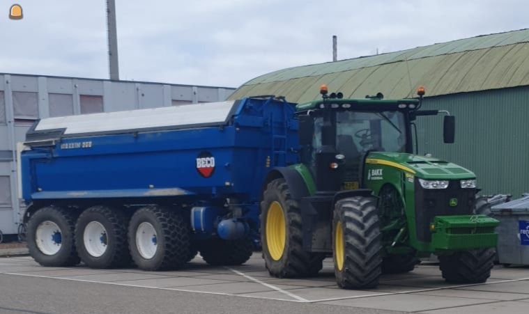 John Deere 8245R+ Alasco PH9500