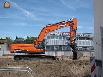 DOOSAN  DX 300 LC + OVERDRUK