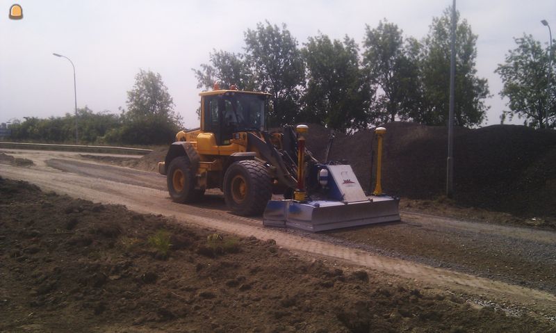 Volvo L60F + GPS + leveler