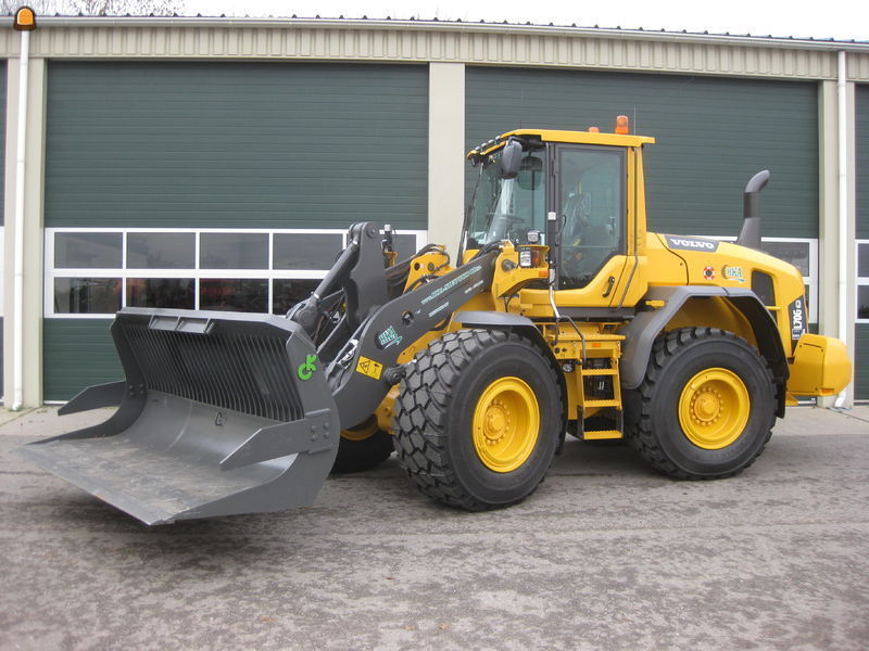 Volvo L70G + GPS + leveler