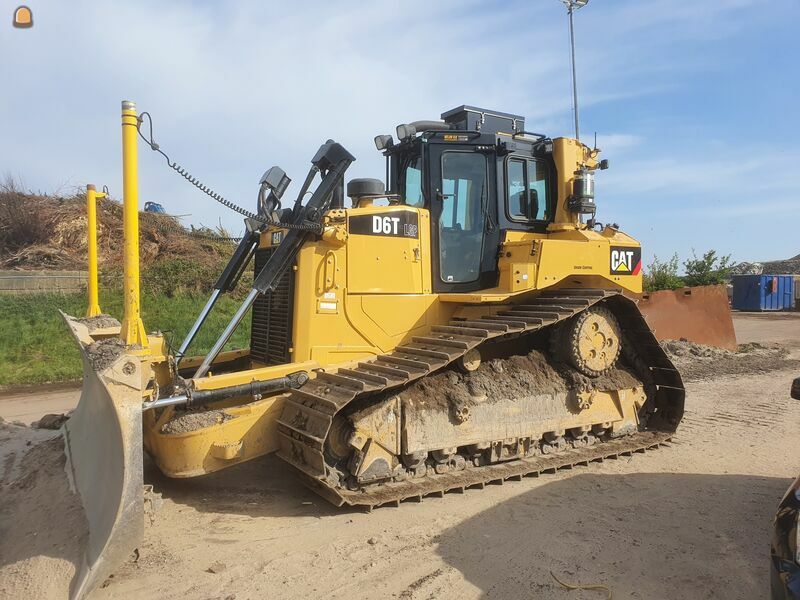 CAT D6T, Trimble GPS, overdruk, evt. met ripper, zeer ervaren machinist.