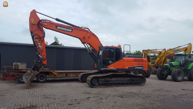 Doosan DX 255lc-5