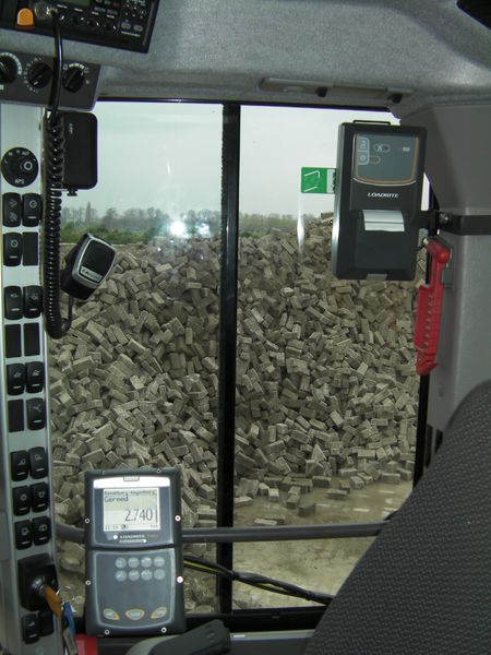 Volvo L90G GPS en geijkt weegsysteem