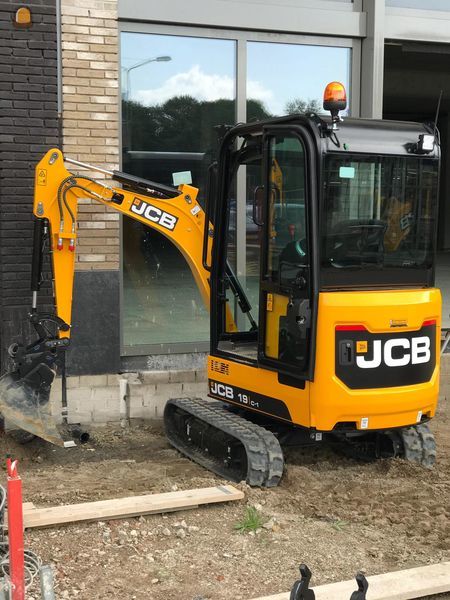 JCB19c-1