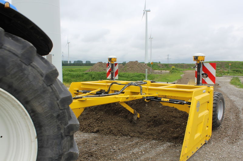 New Holland T7 220 + AP KB110/300