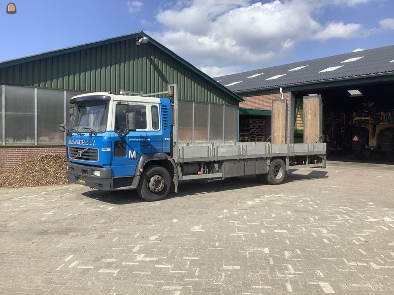 Volvo FL6 4x2