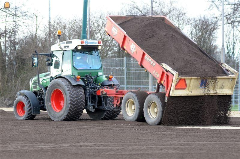 Fendt 209 + Beco 480 driezijdig