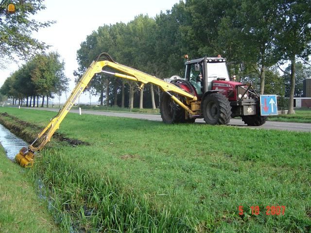 Massey Ferguson 7480 + Herder