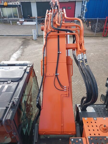 Hitachi ZX225USLC-7 Stage 5