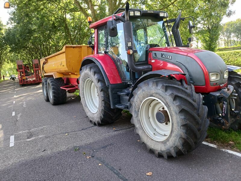 Valtra met jako 200sk