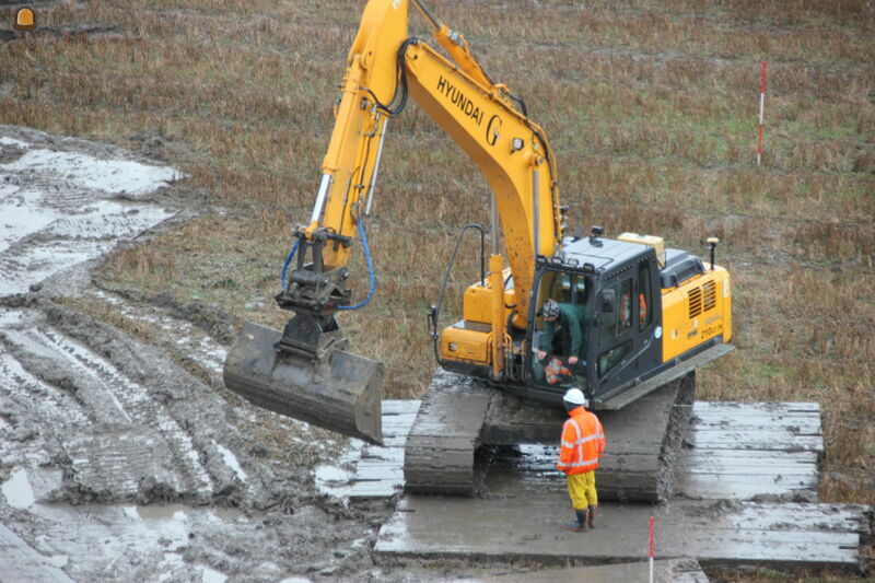 Hyundai 23 ton (GPS)(kantelstuk)