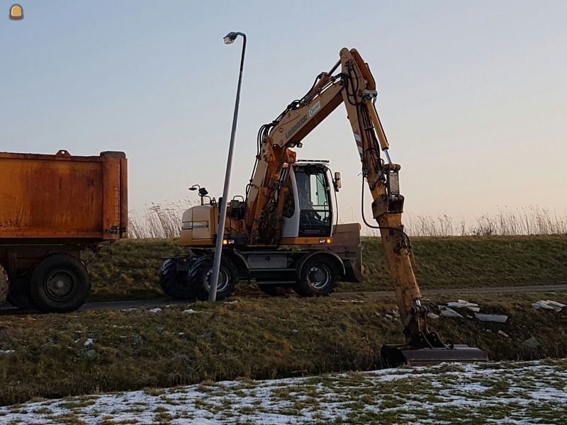 Fendt met vgm baggerkieper