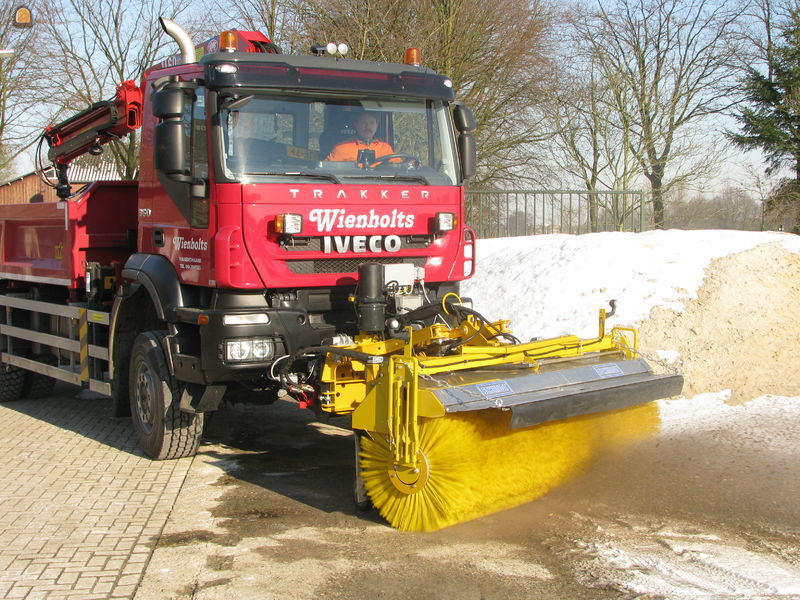 Iveco 4*4 met Schmidt Borstel