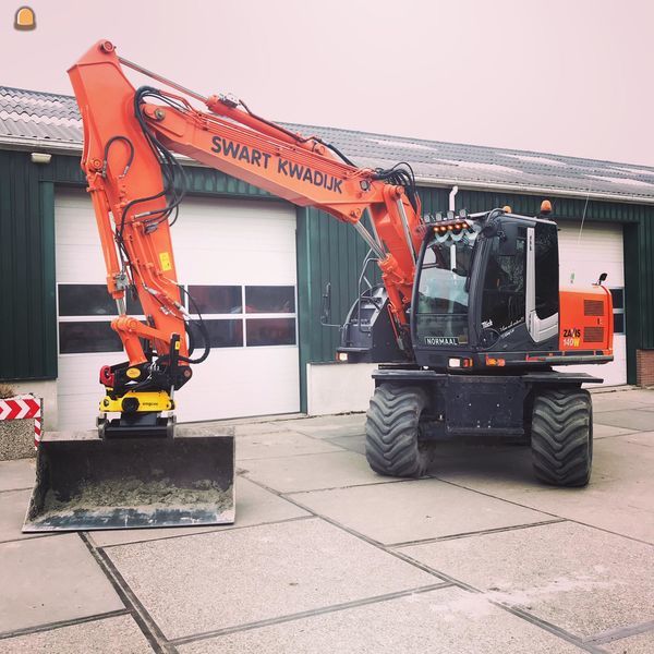 Hitachi Zaxis 140,triple giek incl. Dks